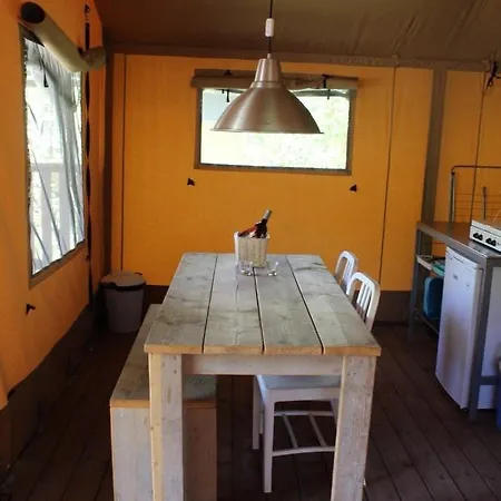 אוהל מפואר Safaritent Glamping Agricamping Romita Bargino