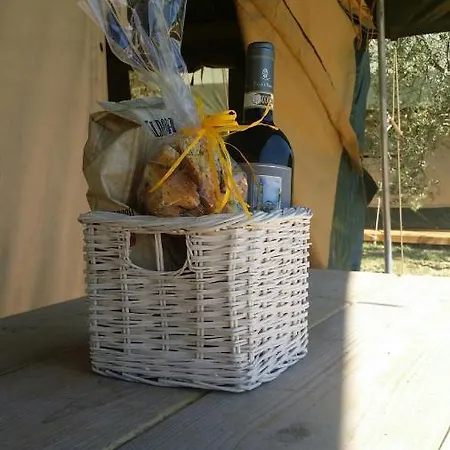 Luxury tent Safaritent Glamping Agricamping Romita Bargino