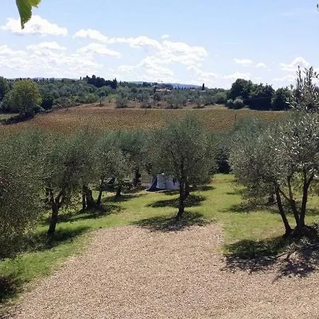 Safaritent Glamping Agricamping Romita אוהל מפואר